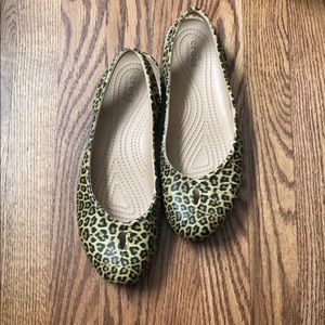 Crocs slide on casual dress